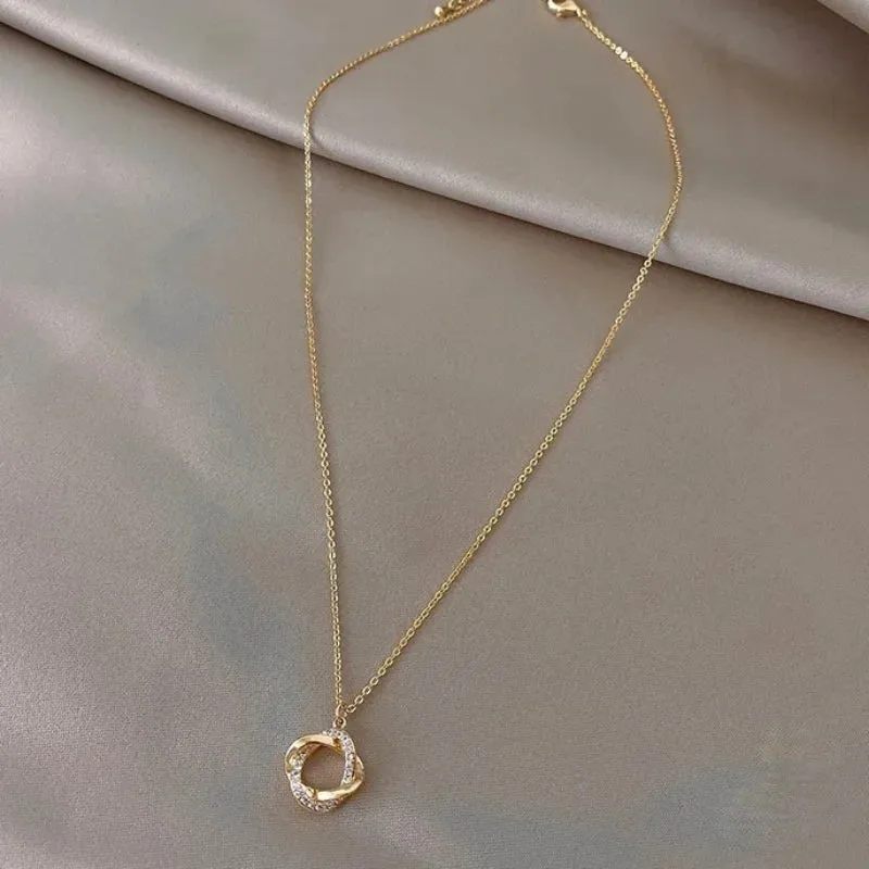 JEAN  Timeless Minimalist Necklace