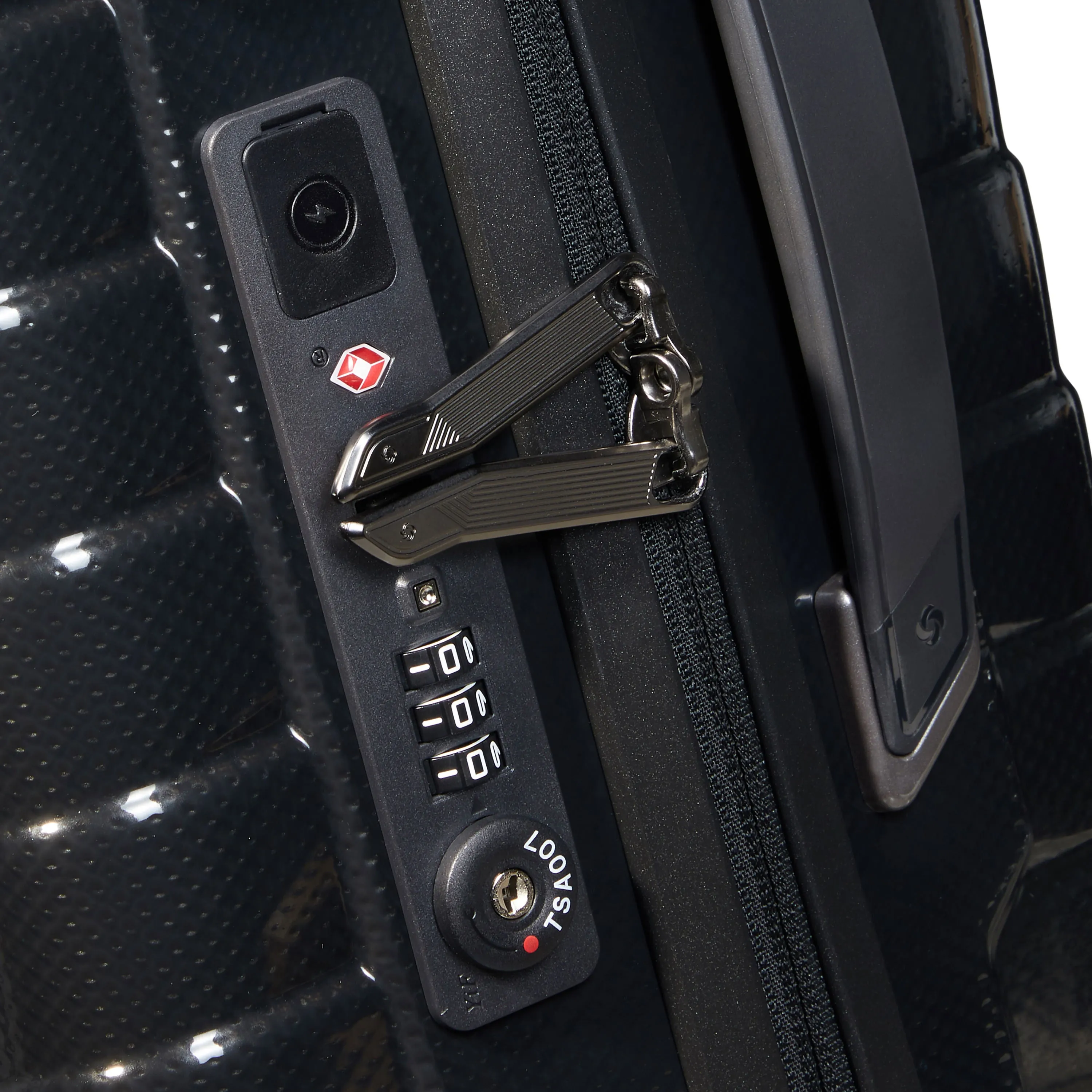 Proxis Hardside Carry-On Luggage