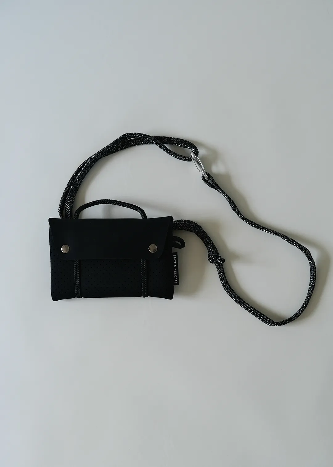 STATE OF ESCAPE  COMPASS BELT BAG